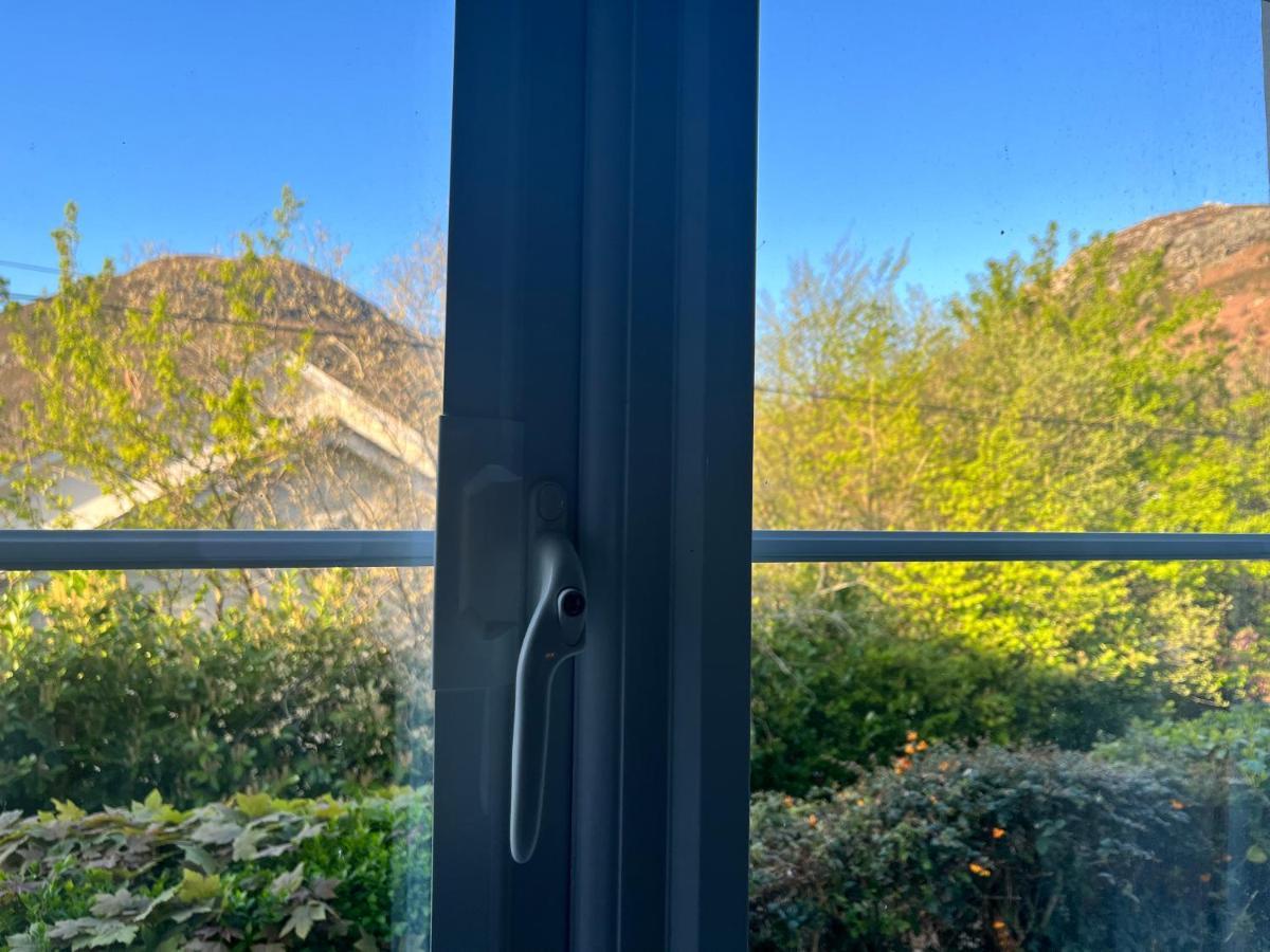 Woodbriar Lägenhet Penmaen-mawr Exteriör bild